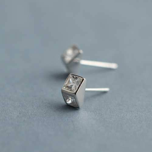 Triangle Ear Stud