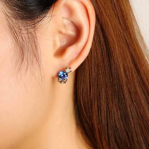 Skull Crown Ear Stud